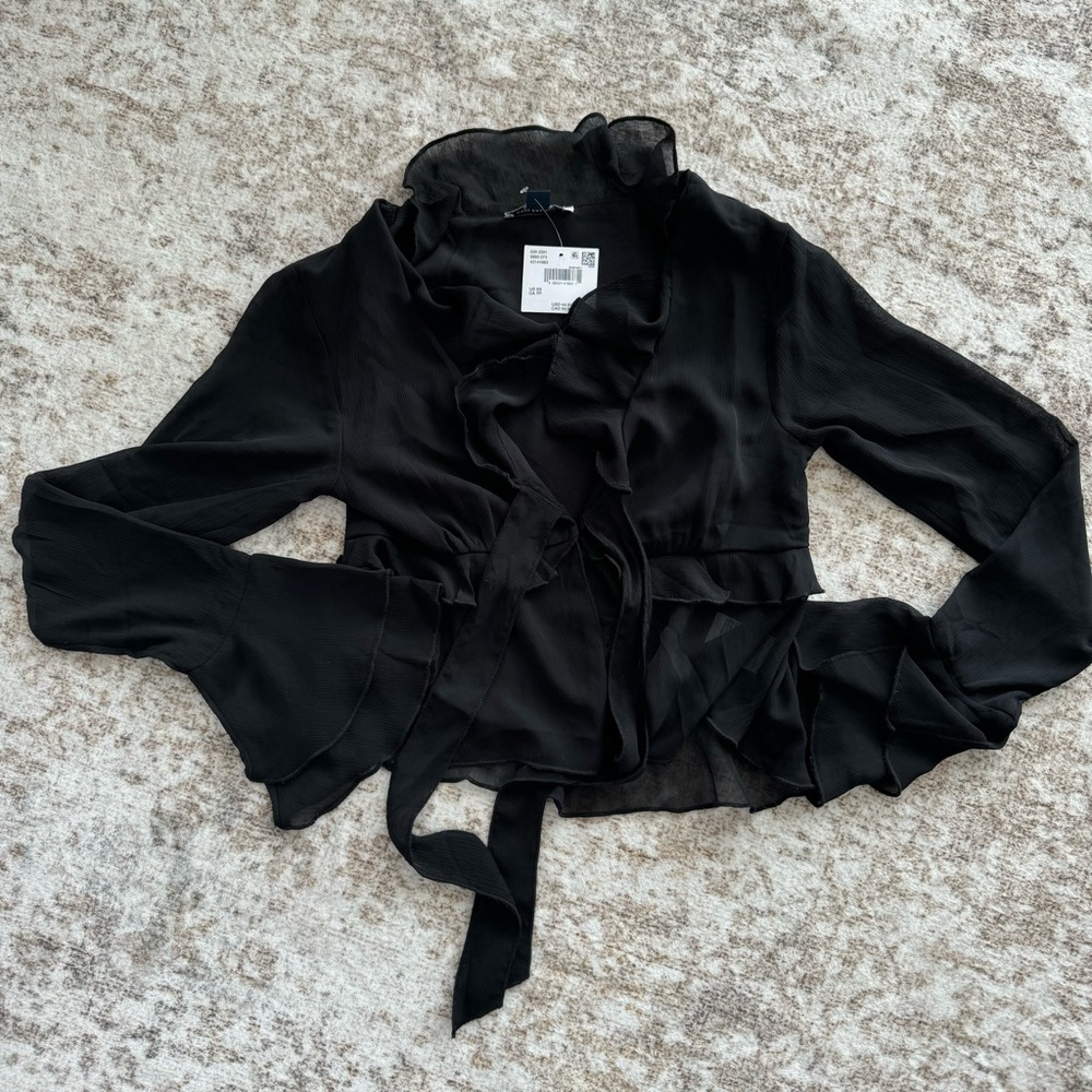 New with tags American Eagle black long sleeve top